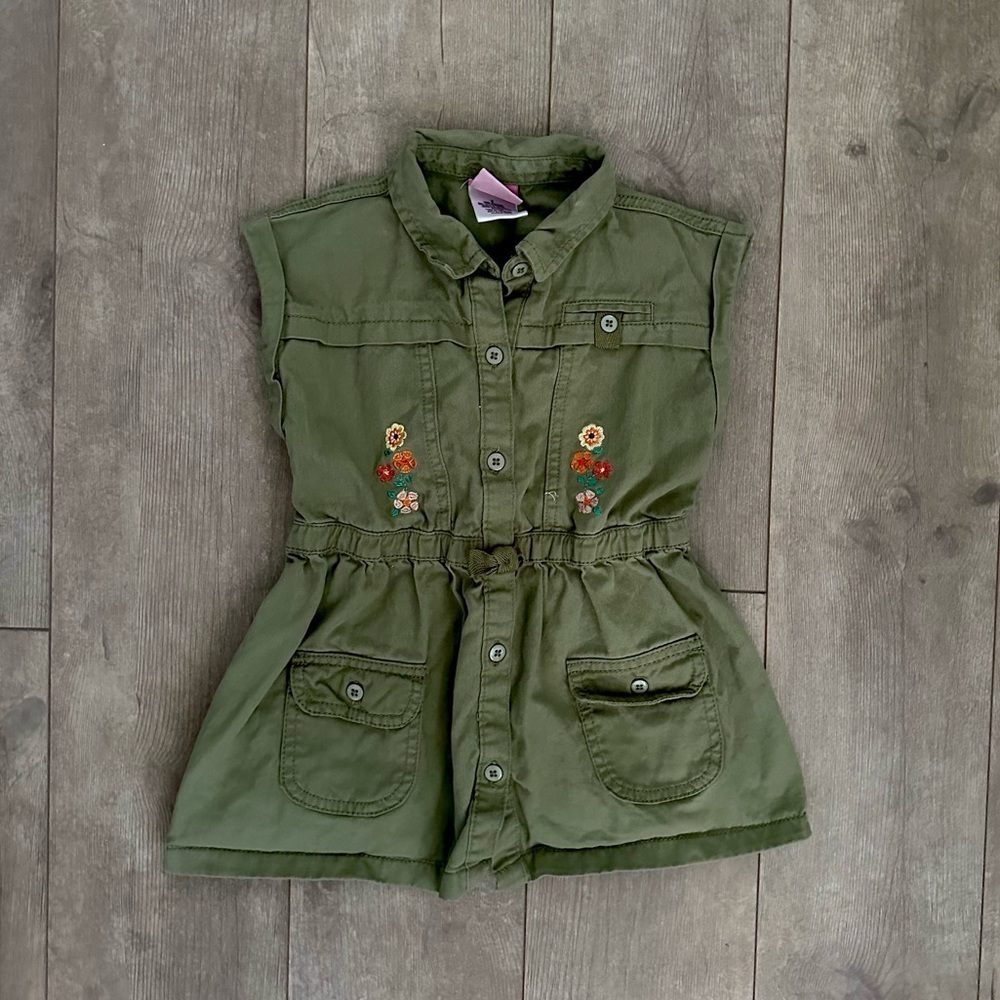 Nannette Green Twill Floral Embroidered Boho Vest Jacket Girls size 6